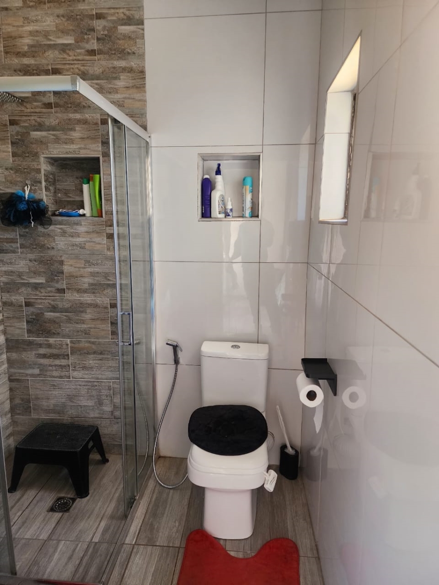 3 Bedroom Property for Sale in Manzil Park North West